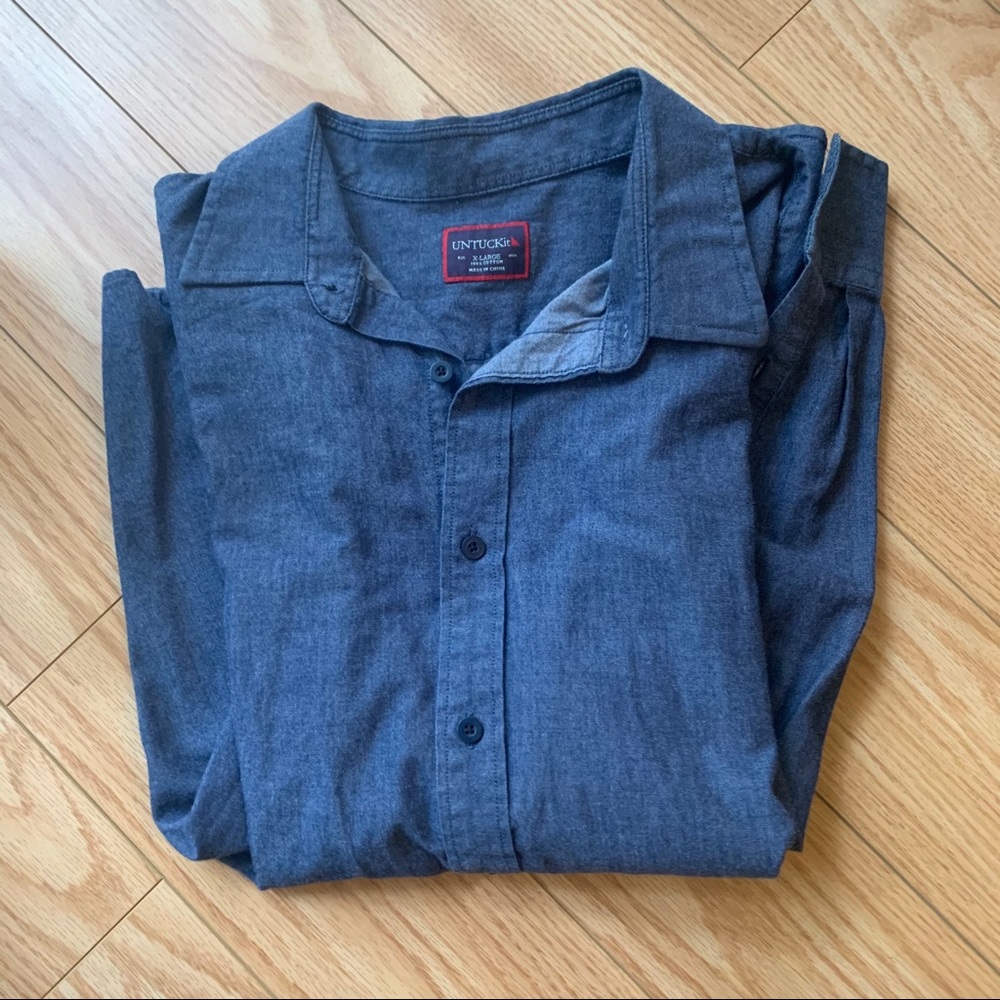Untuckit Blue Chambray Shirt- size XL